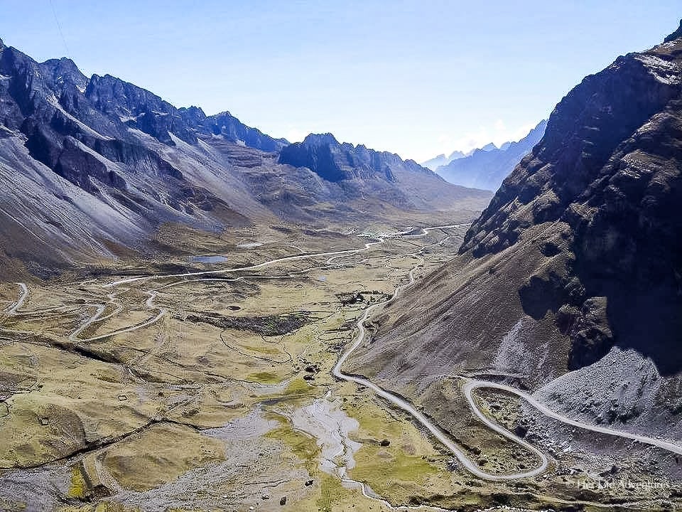 How to Survive Mountain Biking Down Bolivia's Death Road