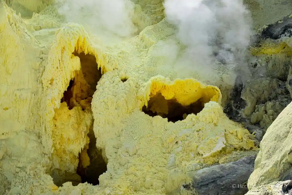 Sulfur Mines - Isabela Island Galapagos
