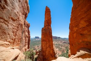 Experience the striking red rock formations in Sedona, Arizona, a paradise for hiking and adventure enthusiasts.